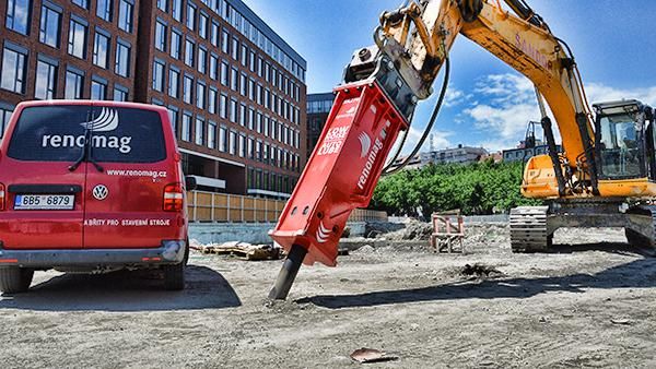 Renomag Hydraulic Hammers
