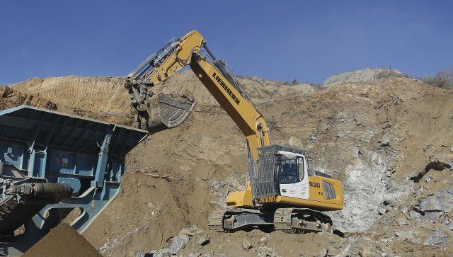 RENOMAG Buckets Help Out Across the Czech Republic