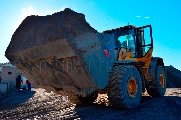 High-capacity Loader Buckets