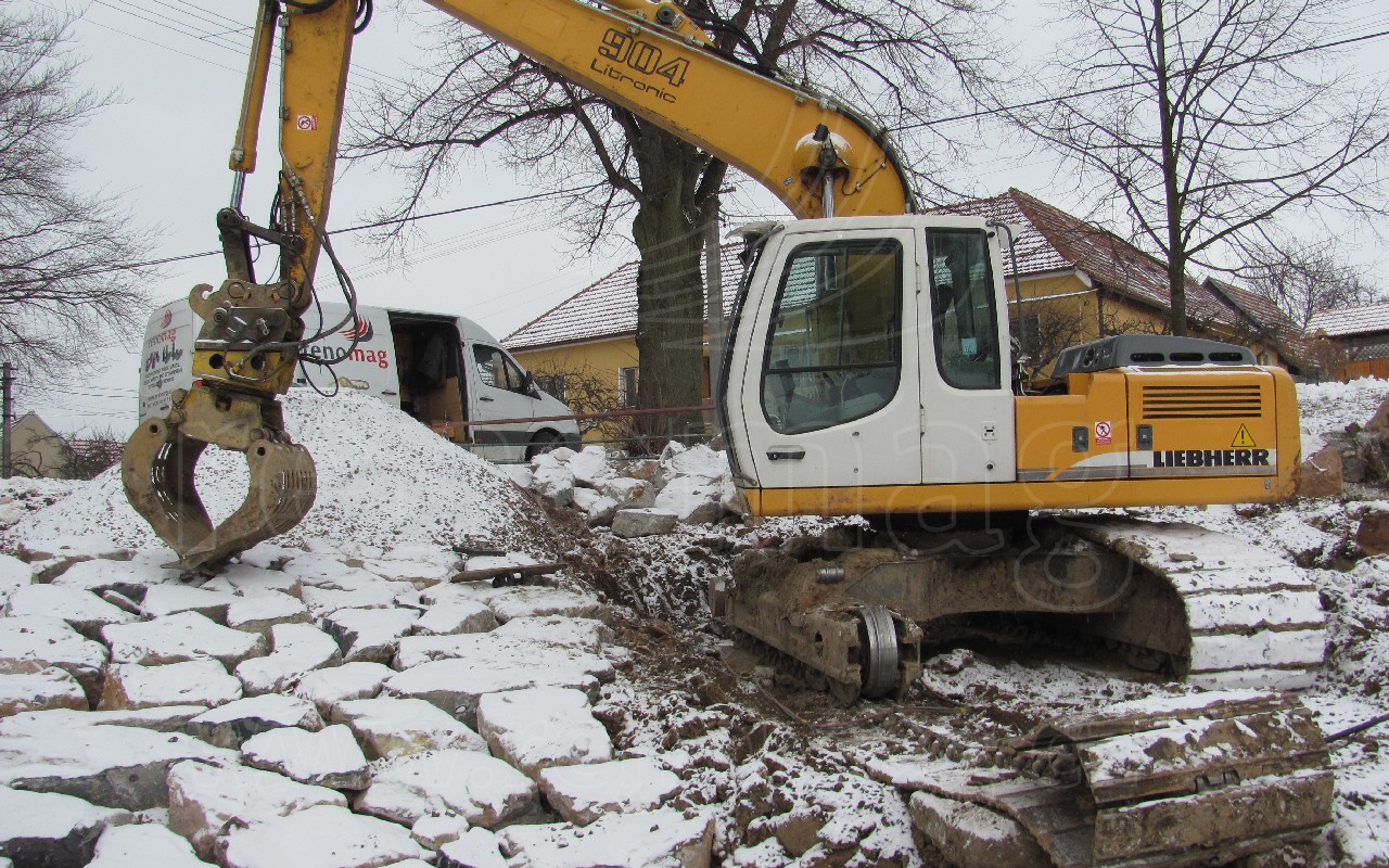 Undercarriage Parts Replacement – photo 3