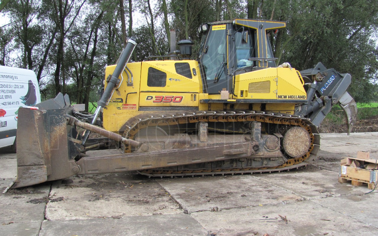 Undercarriage Parts Replacement – photo 9