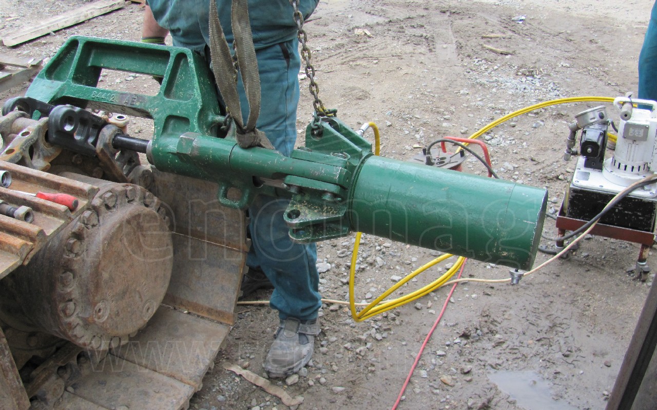 On-site Chain Repairs with a Mobile Press – photo 6