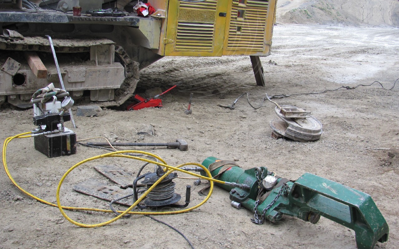 On-site Chain Repairs with a Mobile Press – photo 8