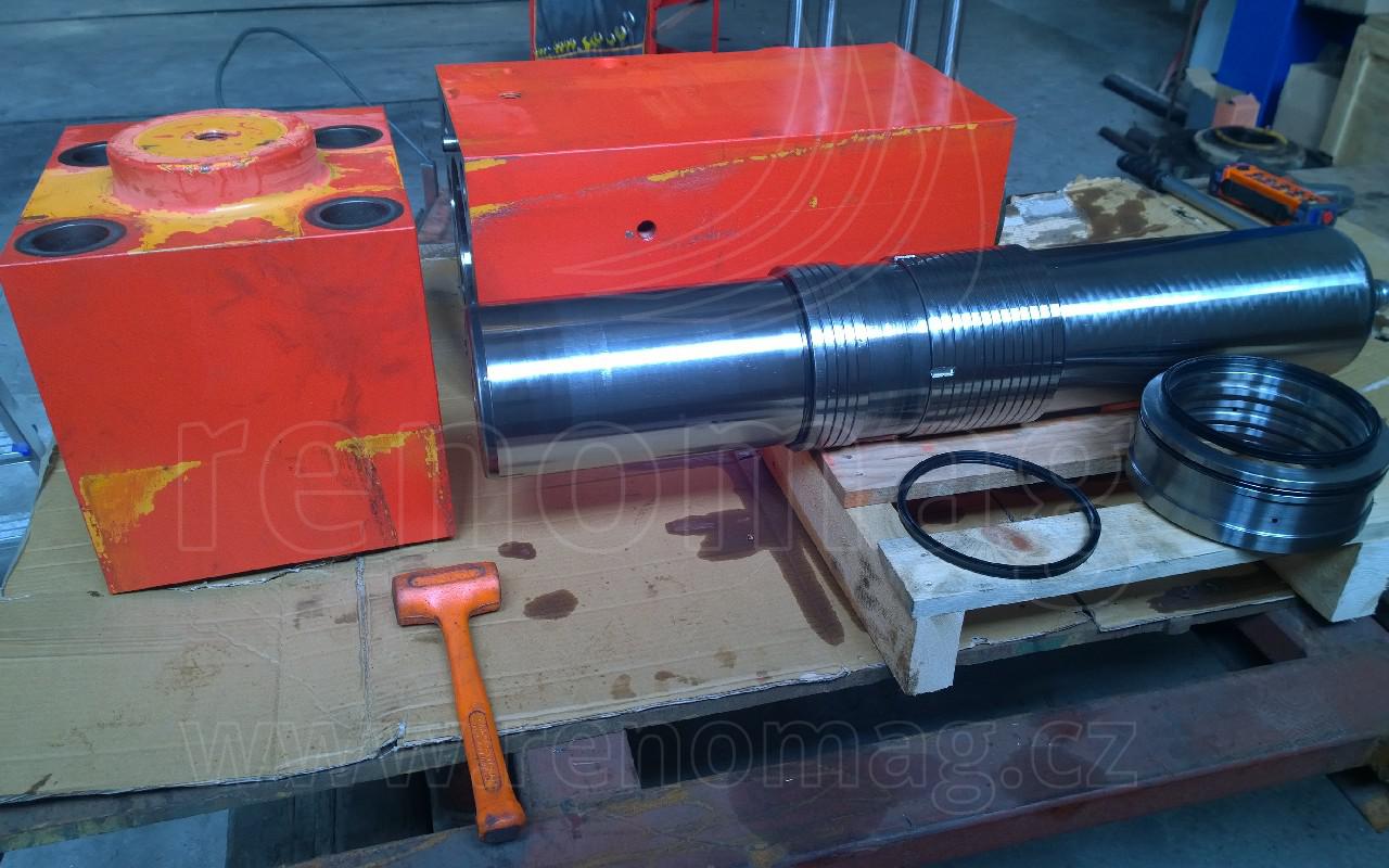 Hammer and Demolition Tool Repairs – photo 17